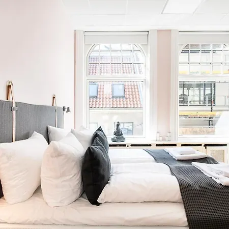 The Mile 1 By Daniel&jacob's